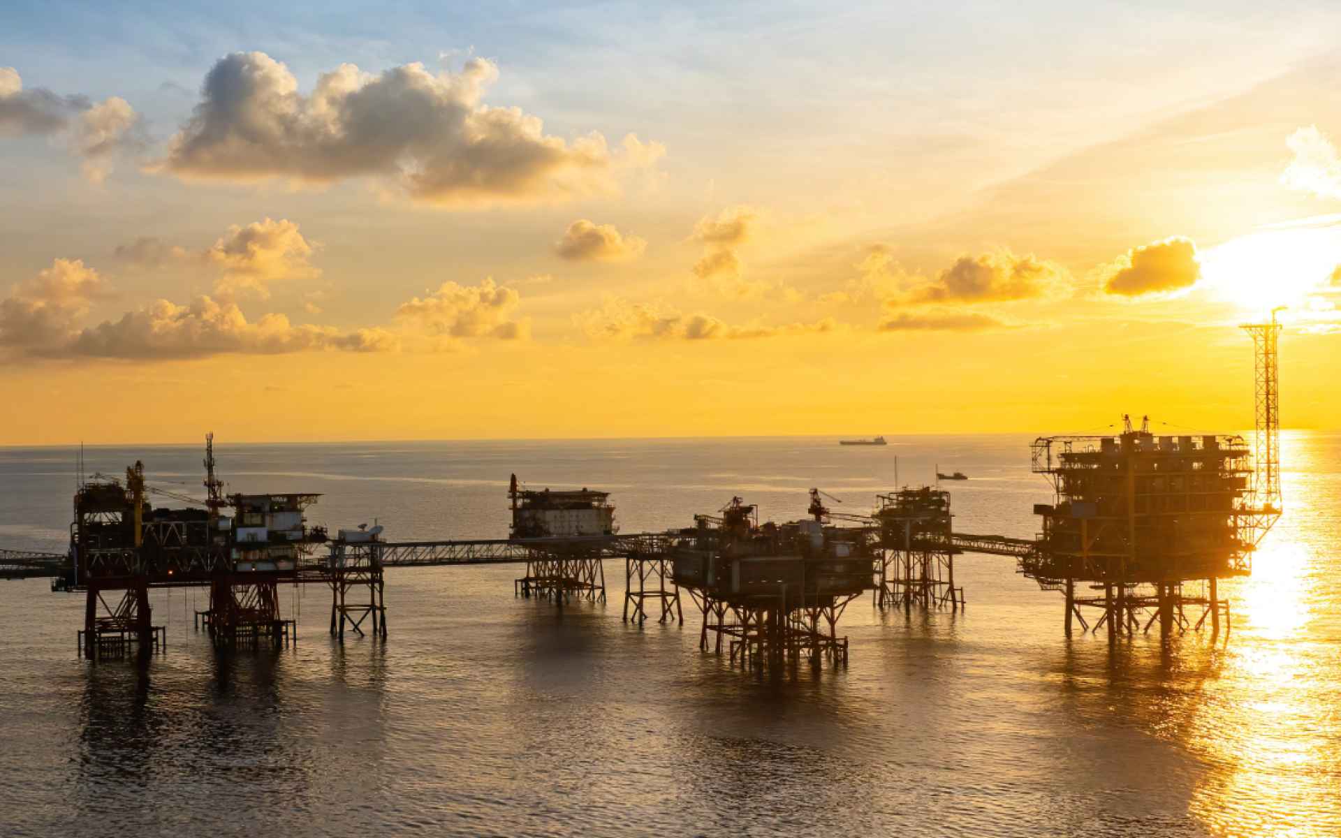 EOG Wins Environmental Approval for Offshore Trinidad Gas Wells